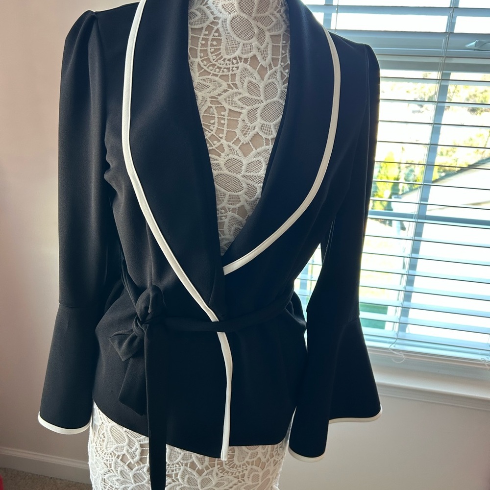 Bar III Black and White Blazer